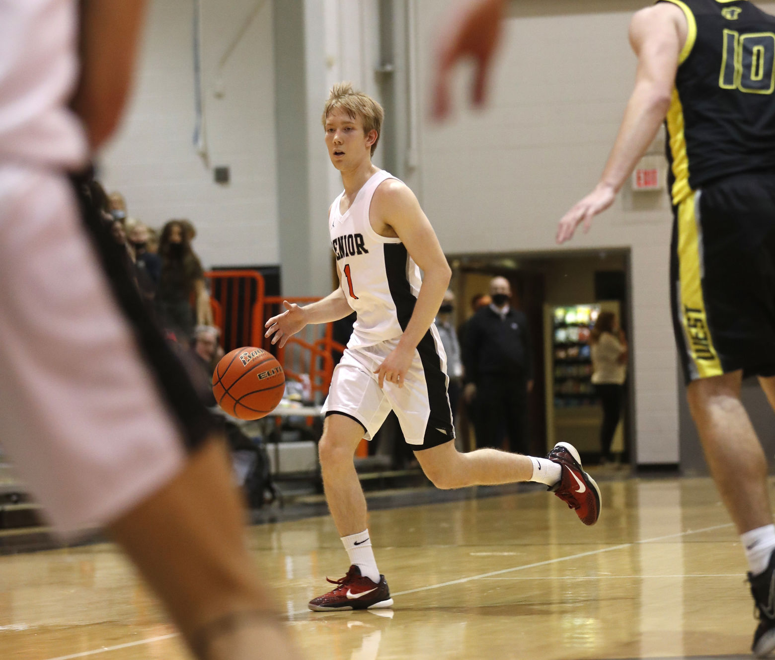 Billings Senior v West boys hoops